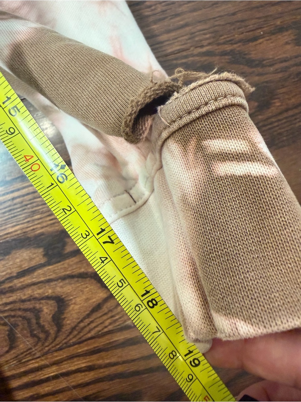 lululemon athletica Women's Tie-Dye Hoodie in Cream and Brown - Picture 9 of 10